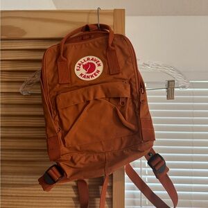 Fjallraven Kånken Mini Backpack - Terracotta Brown (rust orange)